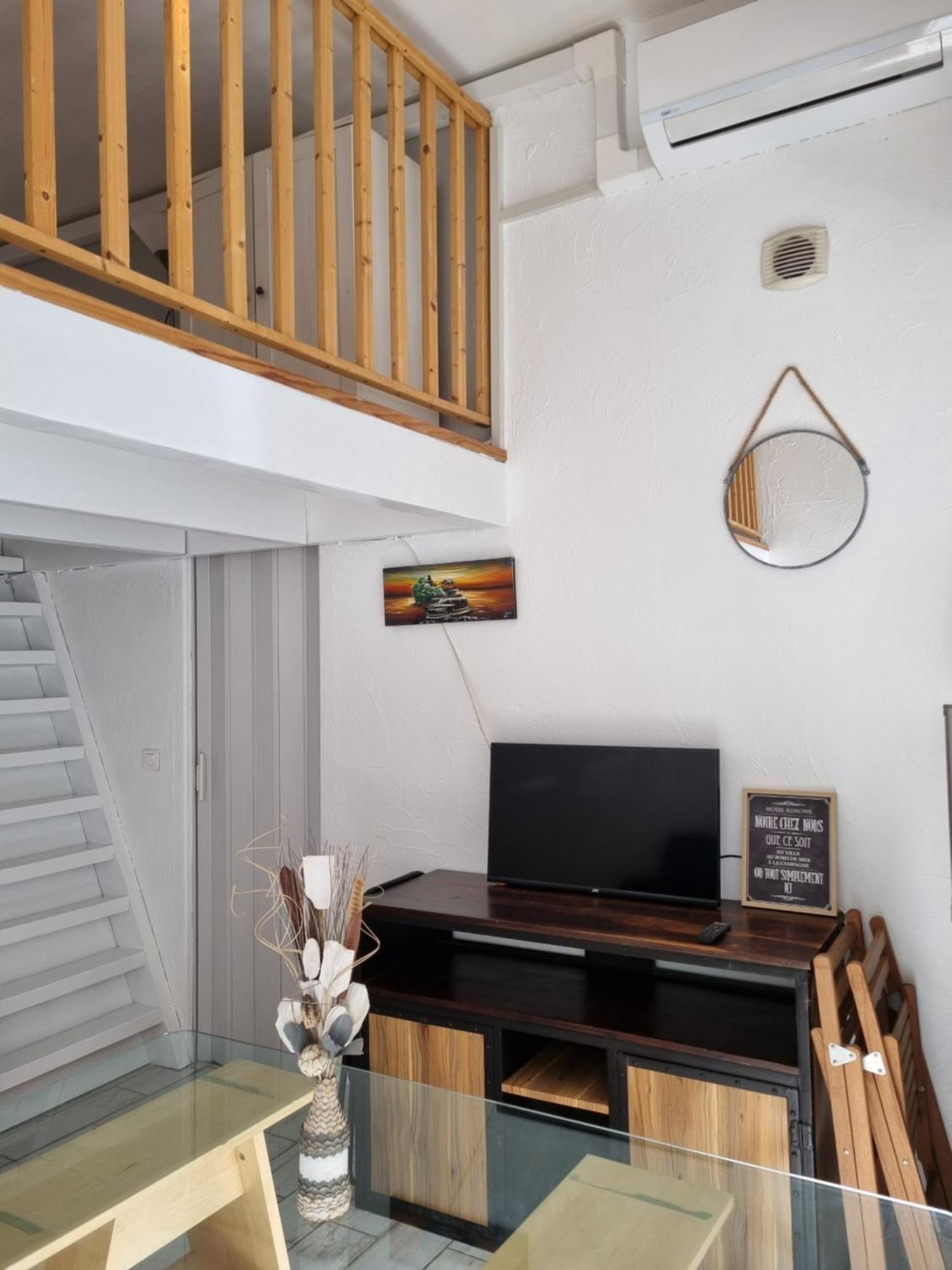 Loft Studio Avec Mezzanine, Limitrophe Monaco Roquebrune-Cap-Martin Exterior photo